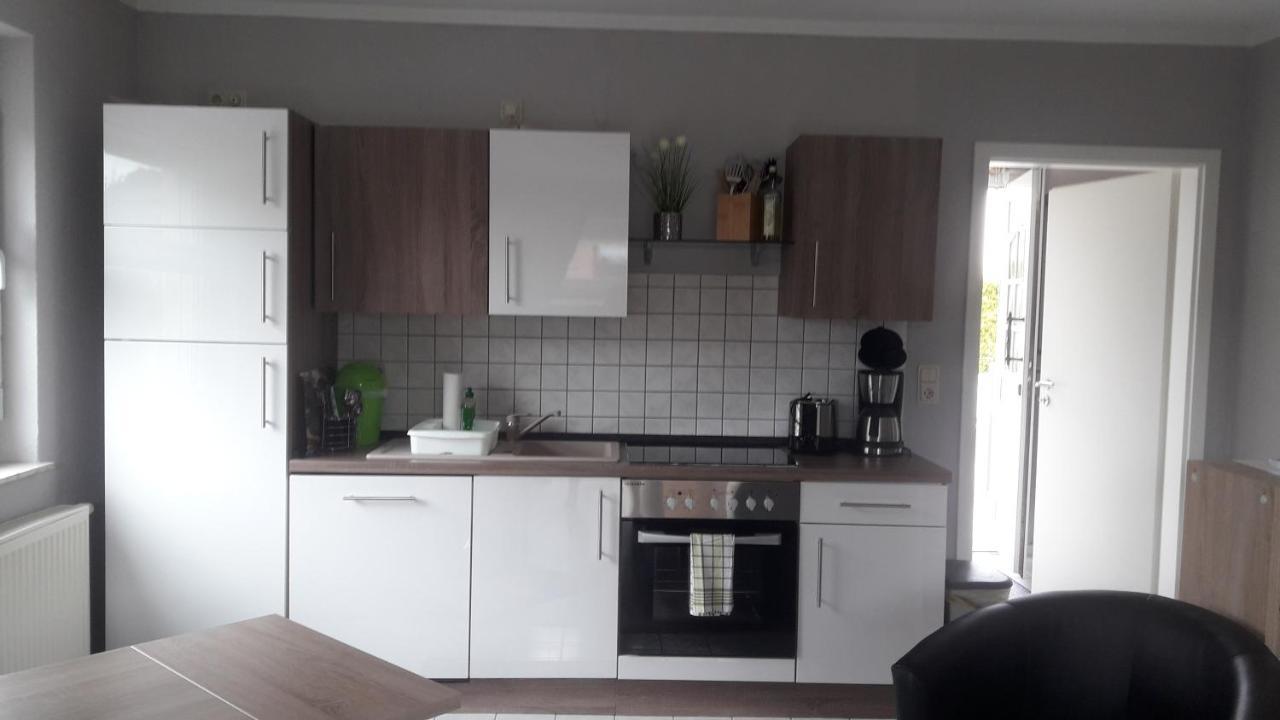 Ferienwohnung Luna 施特拉尔松德 外观 照片